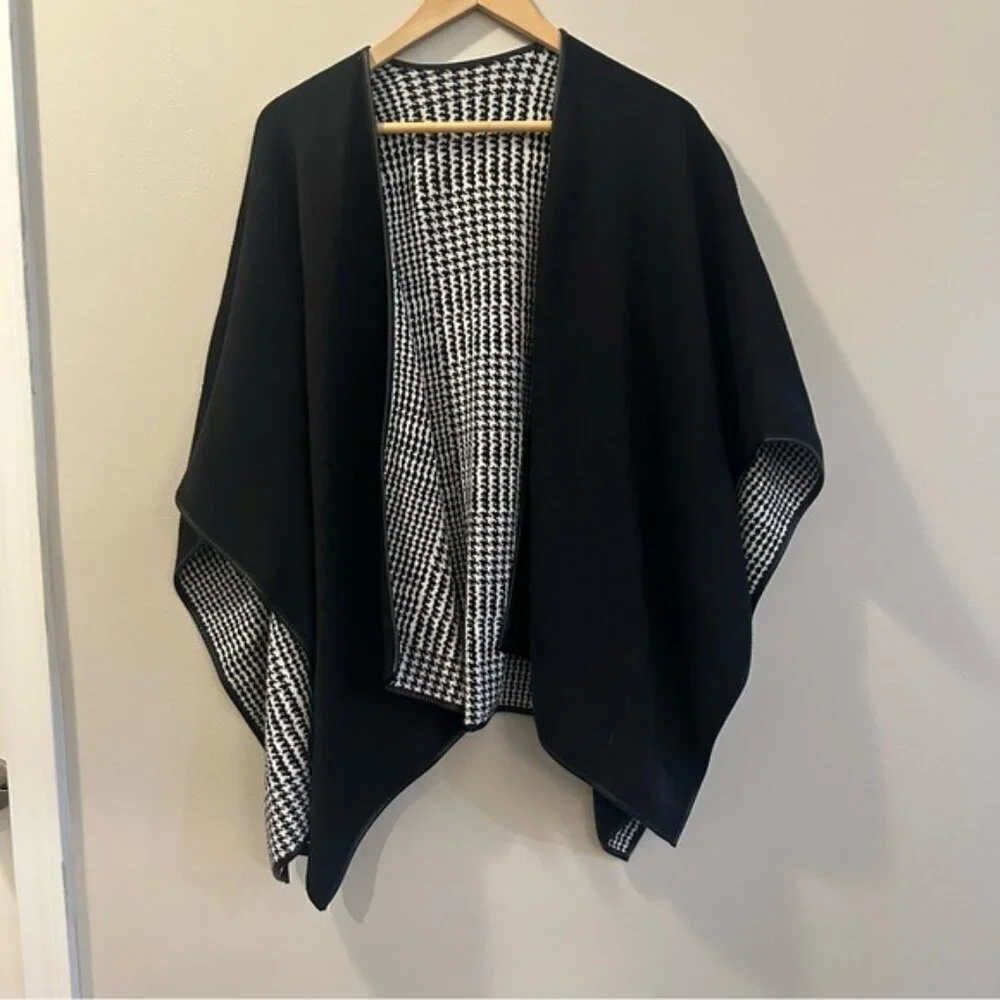Talbots Reversible Herringbone Wrap Cape Black White Small Fall Winter